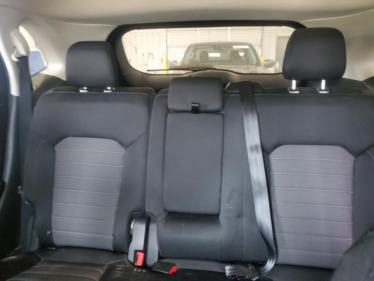 https://f005.backblazeb2.com/file/img-partshotlines-com/Inventory/EX94/Vehicle/161296_10.jpg