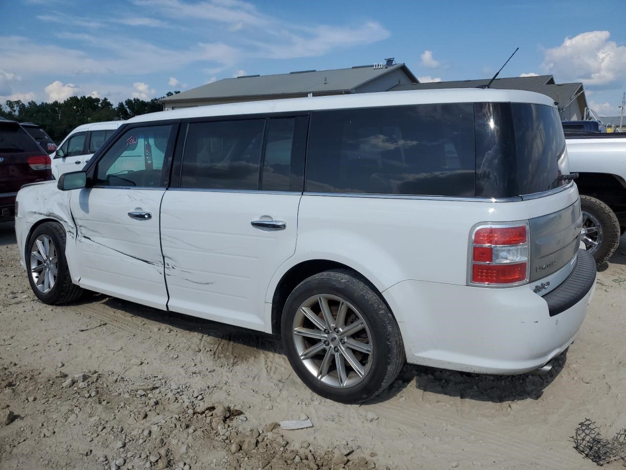 https://f005.backblazeb2.com/file/img-partshotlines-com/Inventory/EX94/Vehicle/161515_02.jpg