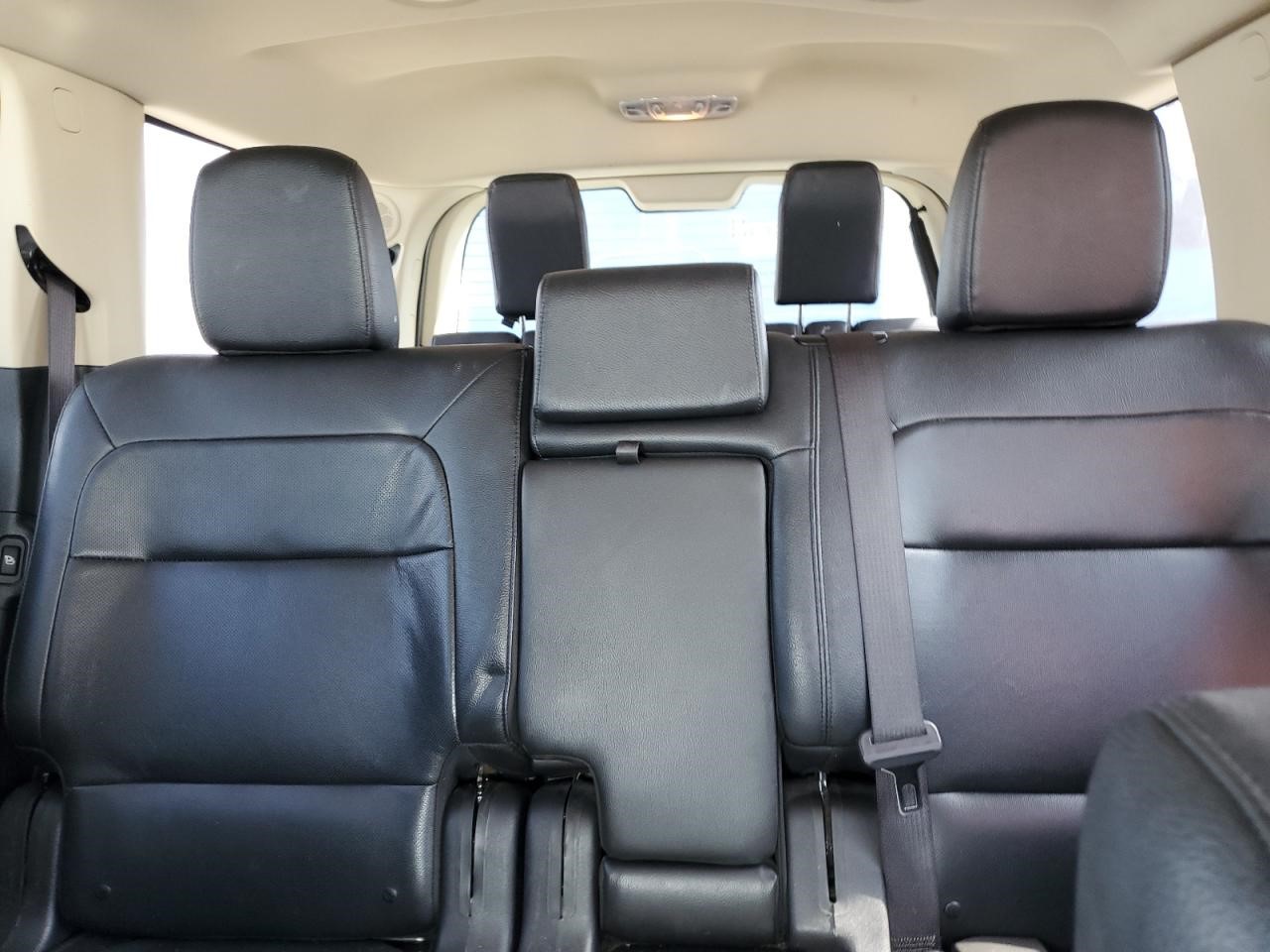 https://f005.backblazeb2.com/file/img-partshotlines-com/Inventory/EX94/Vehicle/161515_10.jpg