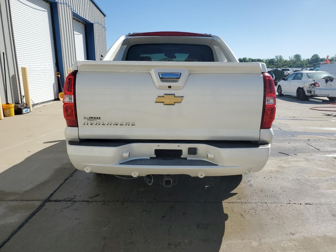 https://f005.backblazeb2.com/file/img-partshotlines-com/Inventory/EX94/Vehicle/161543_06.jpg