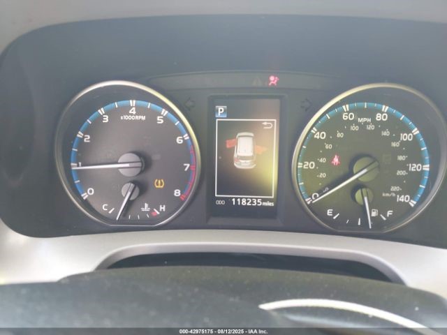 https://f005.backblazeb2.com/file/img-partshotlines-com/Inventory/EX94/Vehicle/161610_07.jpg