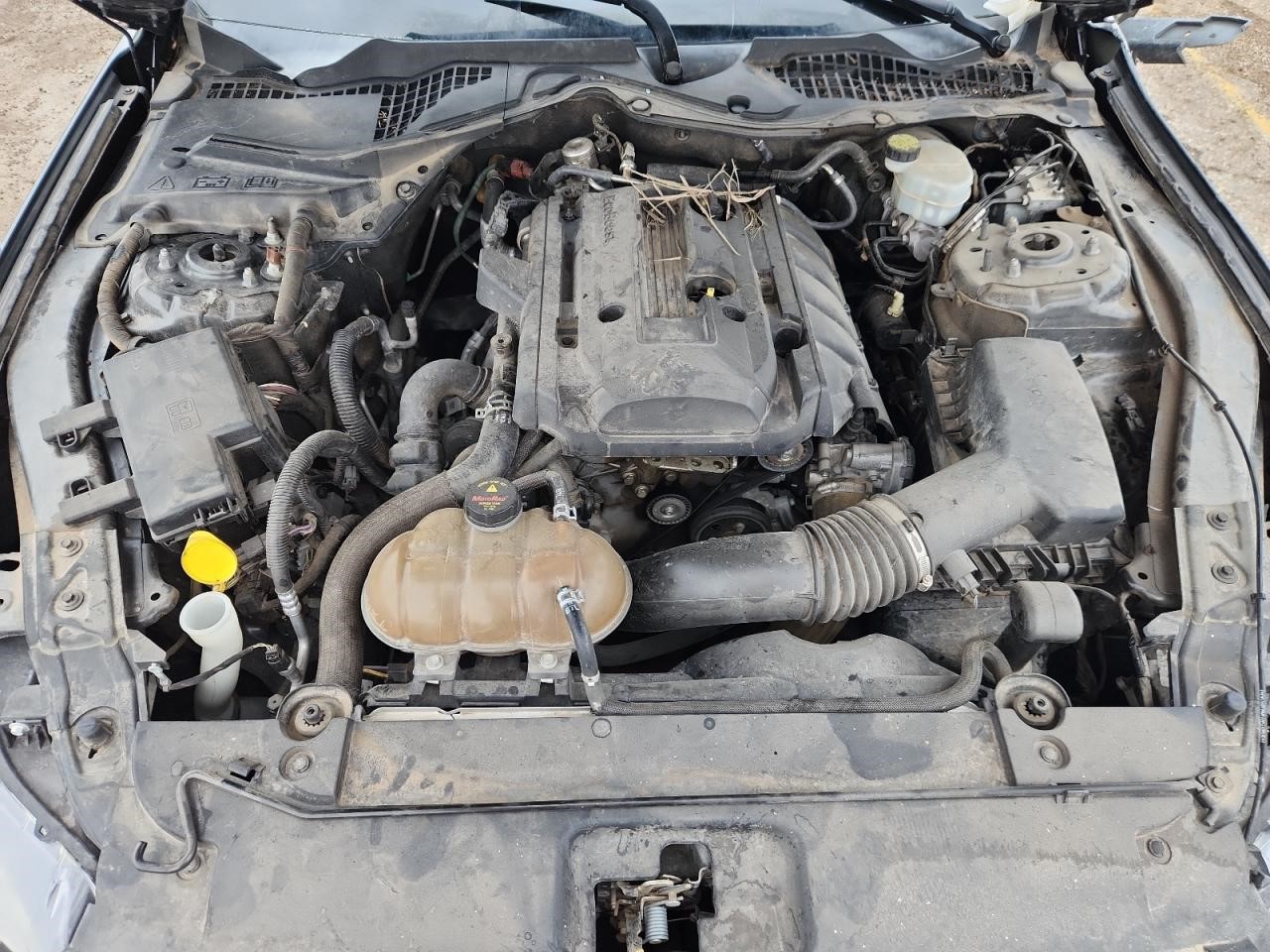 https://f005.backblazeb2.com/file/img-partshotlines-com/Inventory/EX94/Vehicle/162217_11.jpg