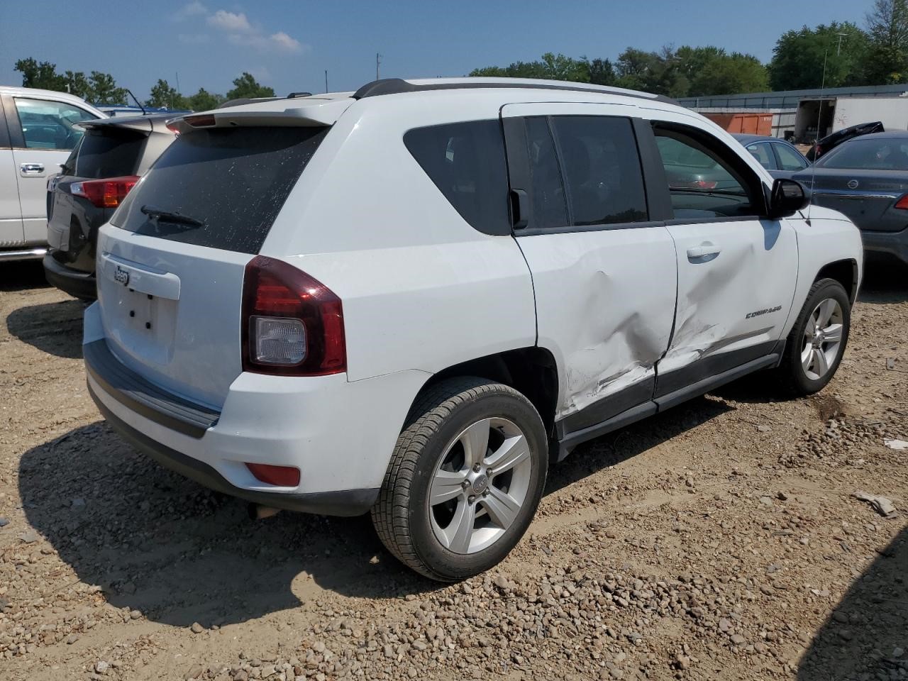 https://f005.backblazeb2.com/file/img-partshotlines-com/Inventory/EX94/Vehicle/162314_03.jpg