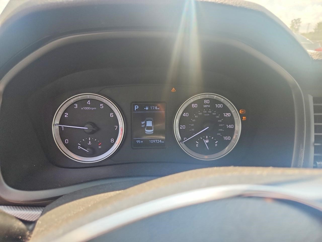https://f005.backblazeb2.com/file/img-partshotlines-com/Inventory/EX94/Vehicle/162875_09.jpg