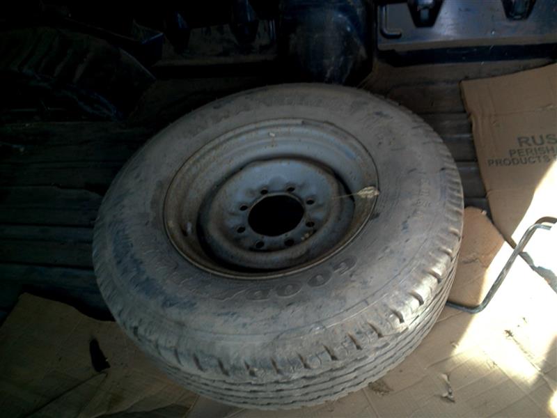 https://f005.backblazeb2.com/file/img-partshotlines-com/Inventory/EX941/Vehicle/4637_09.jpg