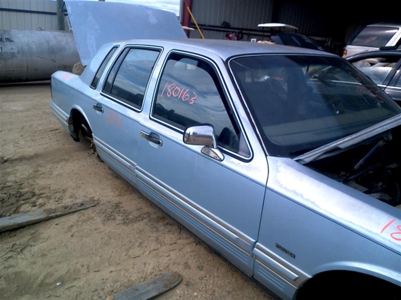 https://f005.backblazeb2.com/file/img-partshotlines-com/Inventory/EX941/Vehicle/5089_11.jpg