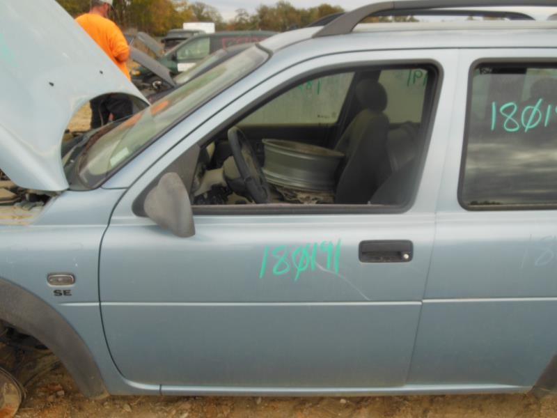 https://f005.backblazeb2.com/file/img-partshotlines-com/Inventory/EX941/Vehicle/5117_10.jpg