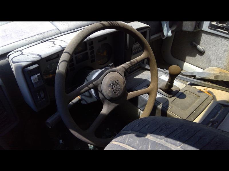 https://f005.backblazeb2.com/file/img-partshotlines-com/Inventory/EX941/Vehicle/5519_08.jpg