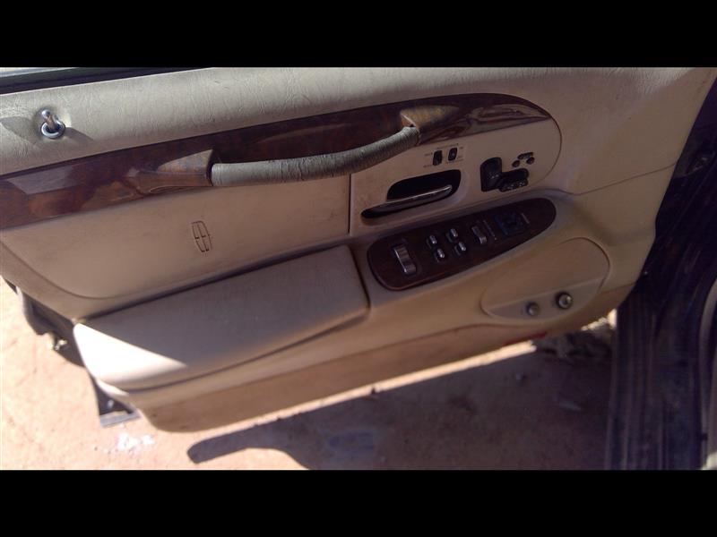 https://f005.backblazeb2.com/file/img-partshotlines-com/Inventory/EX941/Vehicle/5576_10.jpg