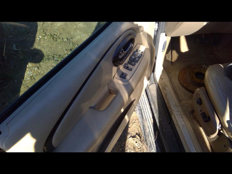 https://f005.backblazeb2.com/file/img-partshotlines-com/Inventory/EX941/Vehicle/5642_09.jpg