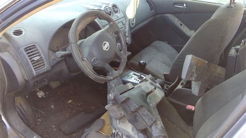 https://f005.backblazeb2.com/file/img-partshotlines-com/Inventory/EX941/Vehicle/5831_05.jpg