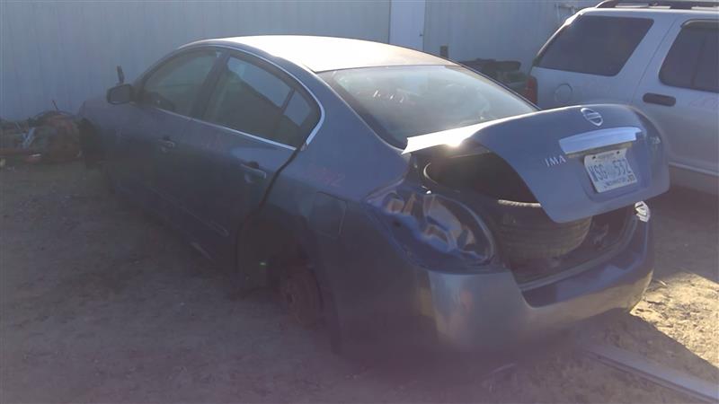 https://f005.backblazeb2.com/file/img-partshotlines-com/Inventory/EX941/Vehicle/5831_11.jpg
