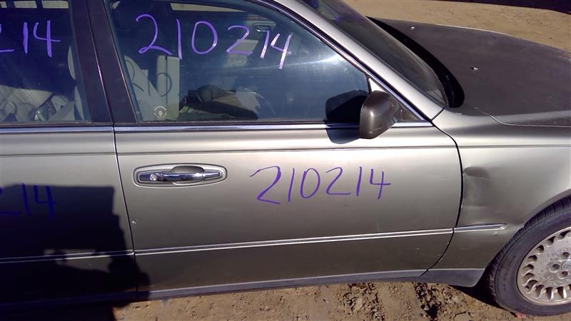 https://f005.backblazeb2.com/file/img-partshotlines-com/Inventory/EX941/Vehicle/5903_05.jpg