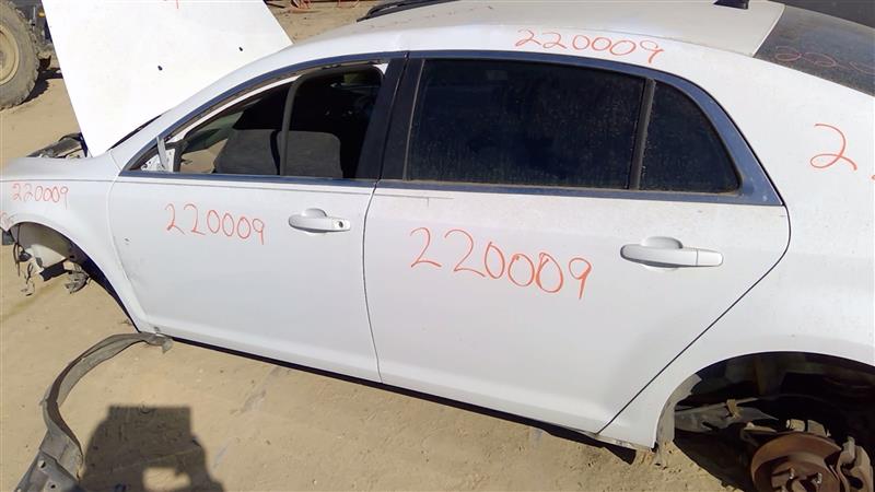 https://f005.backblazeb2.com/file/img-partshotlines-com/Inventory/EX941/Vehicle/5915_07.jpg