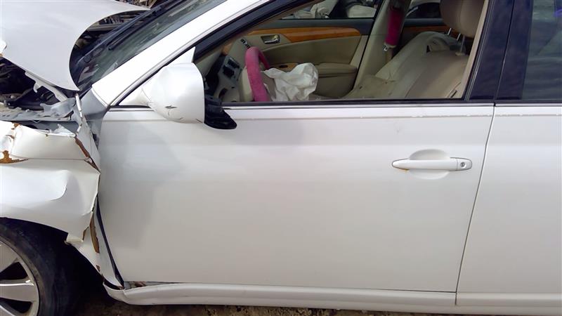 https://f005.backblazeb2.com/file/img-partshotlines-com/Inventory/EX941/Vehicle/6068_06.jpg