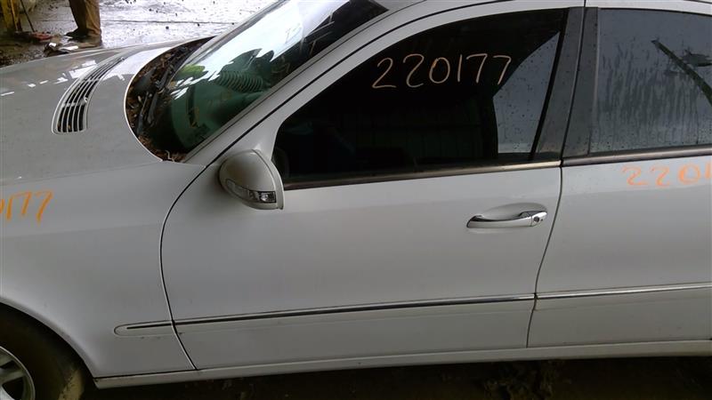 https://f005.backblazeb2.com/file/img-partshotlines-com/Inventory/EX941/Vehicle/6085_07.jpg