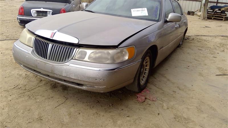 https://f005.backblazeb2.com/file/img-partshotlines-com/Inventory/EX941/Vehicle/6257_06.jpg