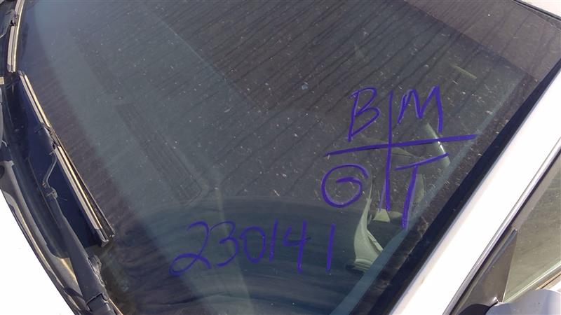 https://f005.backblazeb2.com/file/img-partshotlines-com/Inventory/EX941/Vehicle/6300_10.jpg