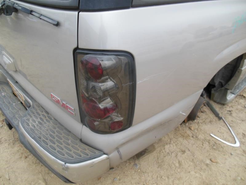 https://f005.backblazeb2.com/file/img-partshotlines-com/Inventory/EX941/Vehicle/6365_03.jpg