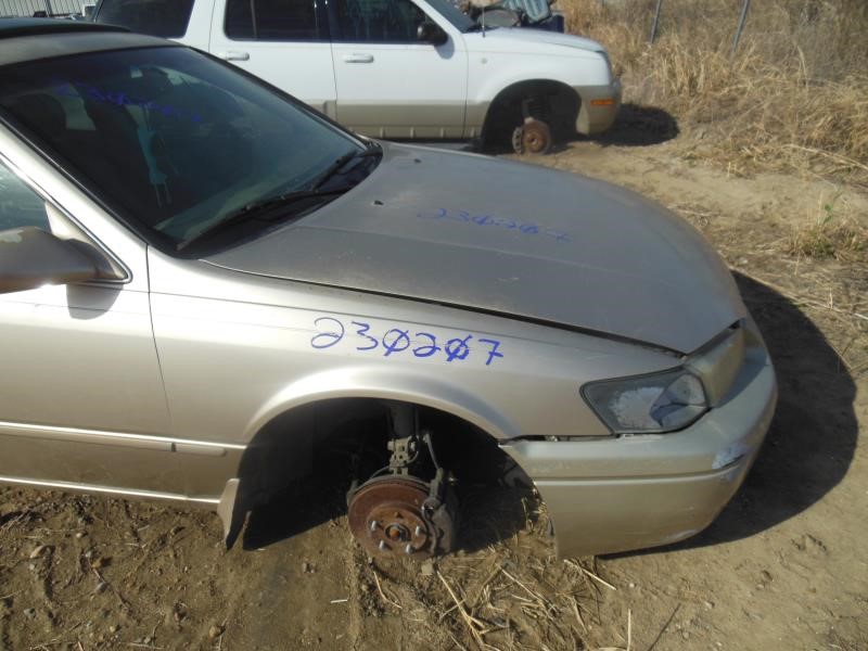 https://f005.backblazeb2.com/file/img-partshotlines-com/Inventory/EX941/Vehicle/6373_12.jpg