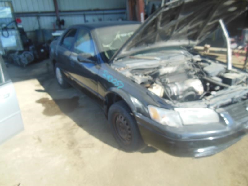 https://f005.backblazeb2.com/file/img-partshotlines-com/Inventory/EX941/Vehicle/6513_06.jpg
