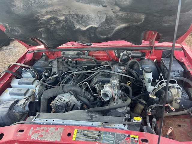 https://f005.backblazeb2.com/file/img-partshotlines-com/Inventory/EX941/Vehicle/6514_05.jpg