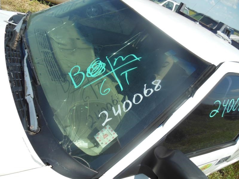 https://f005.backblazeb2.com/file/img-partshotlines-com/Inventory/EX941/Vehicle/6530_10.jpg