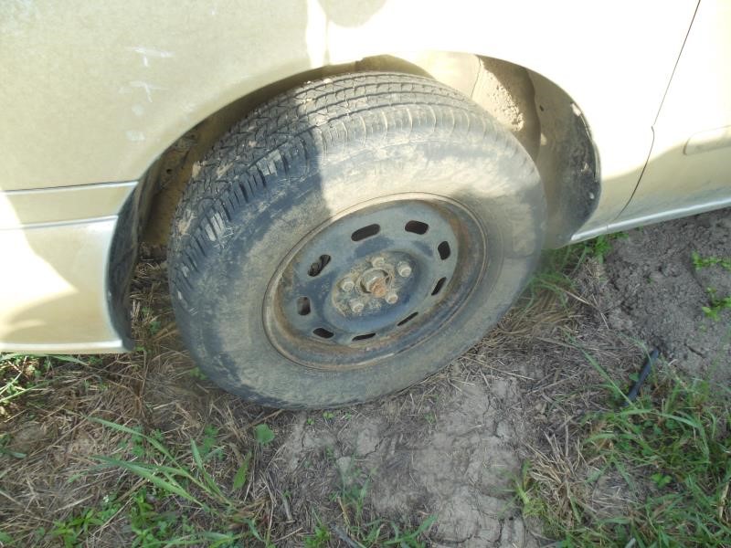 https://f005.backblazeb2.com/file/img-partshotlines-com/Inventory/EX941/Vehicle/6597_09.jpg