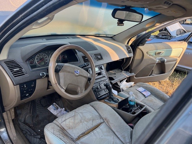 https://f005.backblazeb2.com/file/img-partshotlines-com/Inventory/EX941/Vehicle/6674_12.jpg