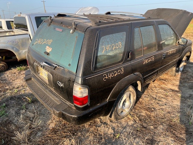 https://f005.backblazeb2.com/file/img-partshotlines-com/Inventory/EX941/Vehicle/6701_07.jpg