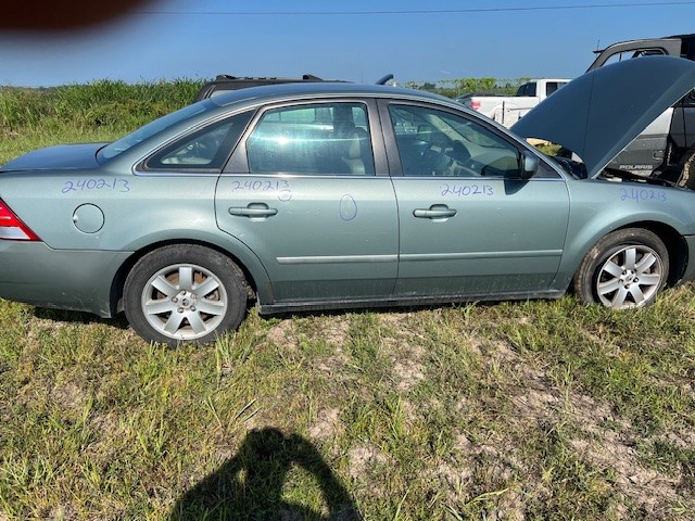 https://f005.backblazeb2.com/file/img-partshotlines-com/Inventory/EX941/Vehicle/6706_03.jpg