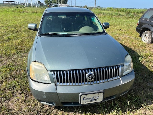 https://f005.backblazeb2.com/file/img-partshotlines-com/Inventory/EX941/Vehicle/6706_07.jpg