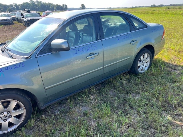 https://f005.backblazeb2.com/file/img-partshotlines-com/Inventory/EX941/Vehicle/6706_09.jpg