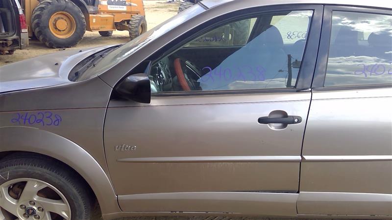 https://f005.backblazeb2.com/file/img-partshotlines-com/Inventory/EX941/Vehicle/6733_11.jpg