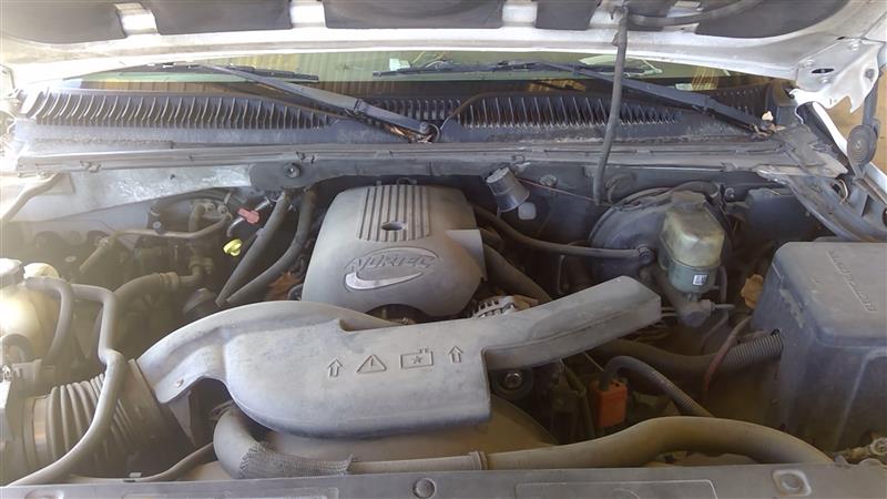 https://f005.backblazeb2.com/file/img-partshotlines-com/Inventory/EX941/Vehicle/6735_01.jpg