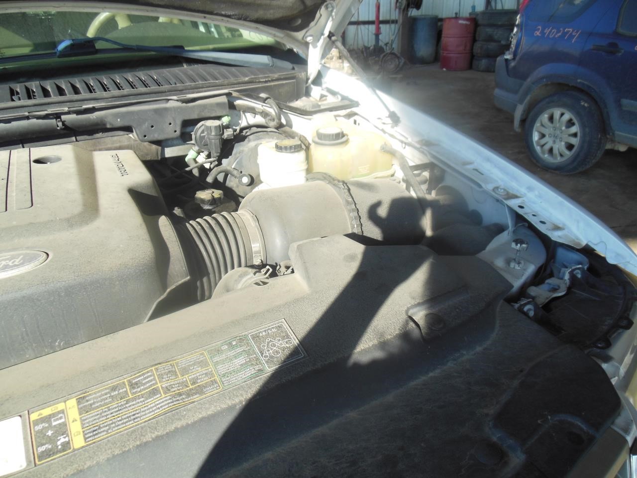https://f005.backblazeb2.com/file/img-partshotlines-com/Inventory/EX941/Vehicle/6741_03.jpg