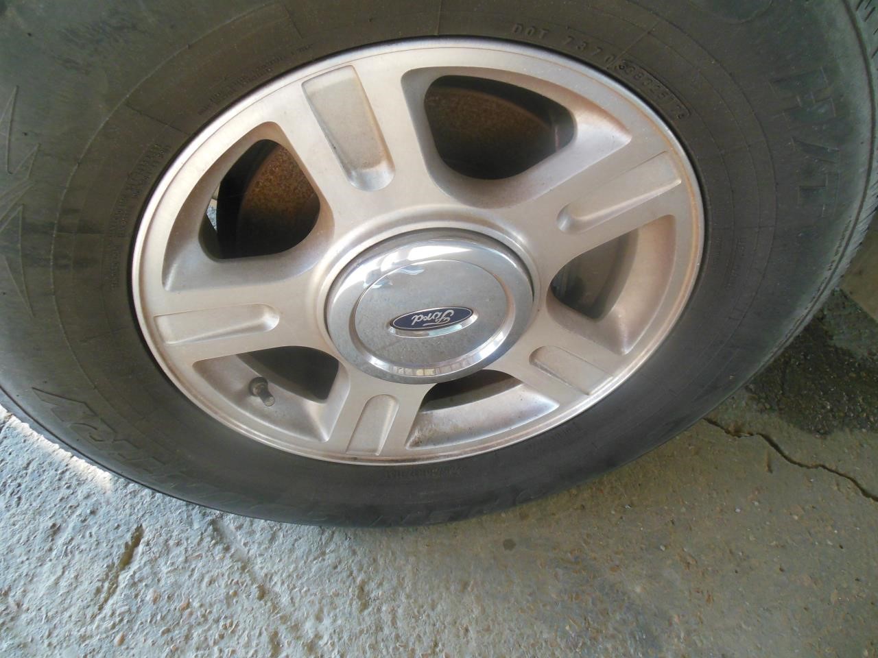 https://f005.backblazeb2.com/file/img-partshotlines-com/Inventory/EX941/Vehicle/6741_09.jpg