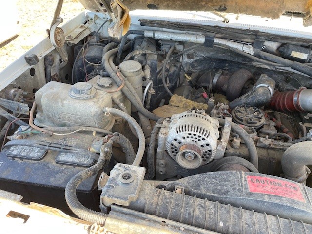 https://f005.backblazeb2.com/file/img-partshotlines-com/Inventory/EX941/Vehicle/6752_02.jpg