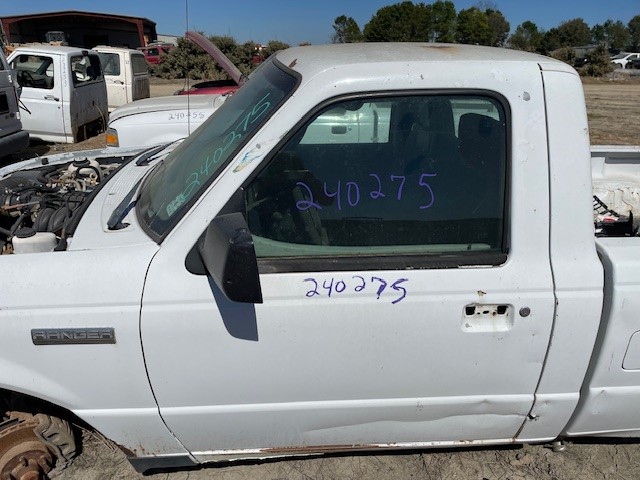 https://f005.backblazeb2.com/file/img-partshotlines-com/Inventory/EX941/Vehicle/6774_10.jpg