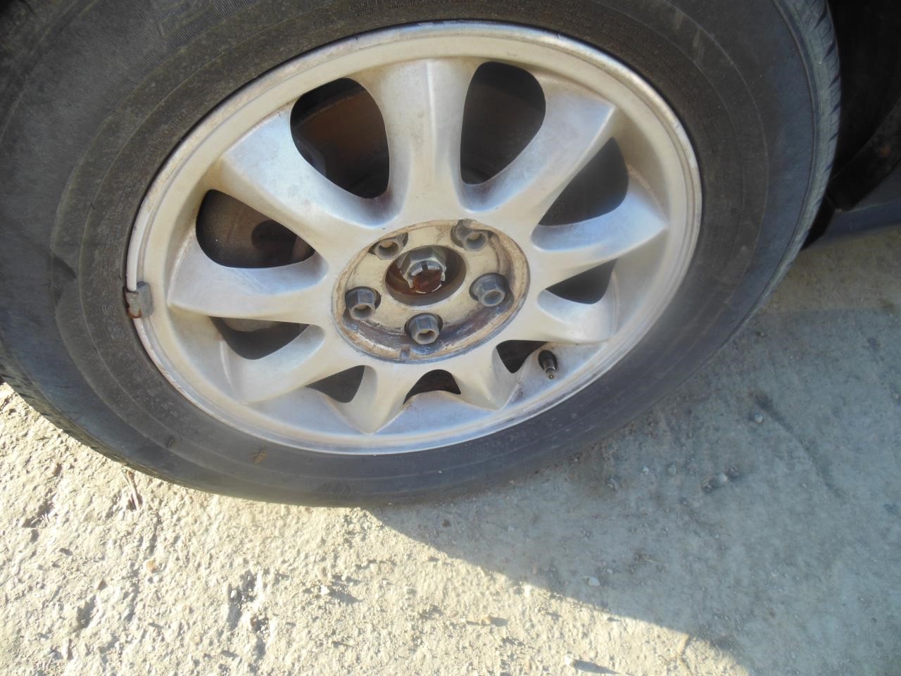 https://f005.backblazeb2.com/file/img-partshotlines-com/Inventory/EX941/Vehicle/6776_09.jpg