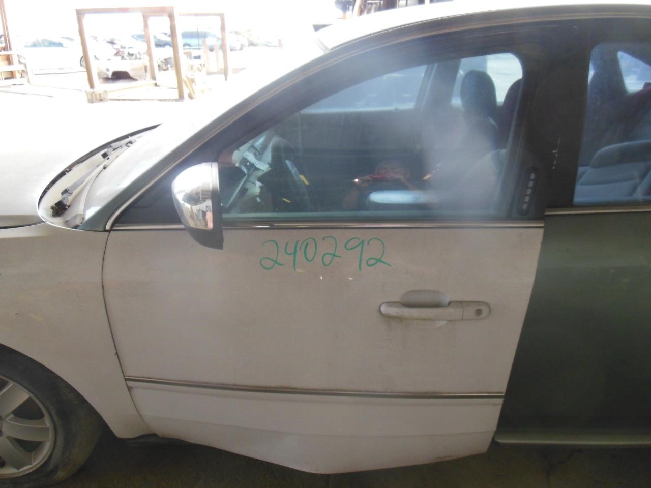 https://f005.backblazeb2.com/file/img-partshotlines-com/Inventory/EX941/Vehicle/6791_11.jpg