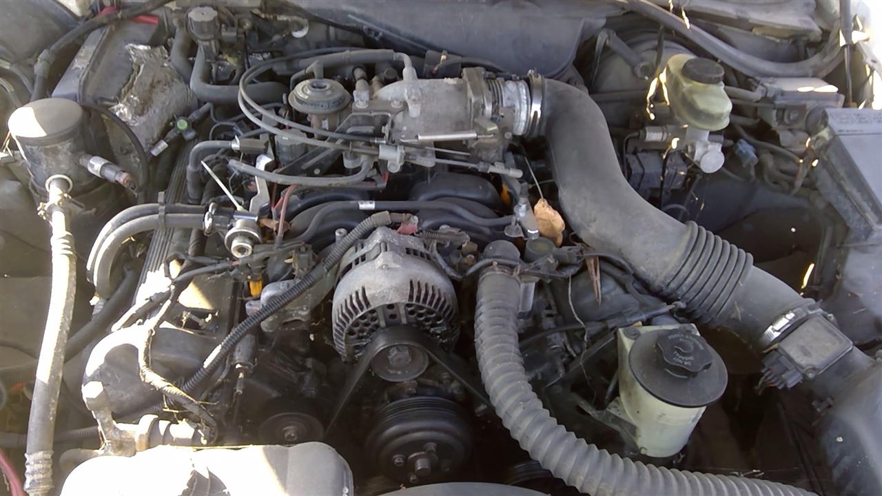 https://f005.backblazeb2.com/file/img-partshotlines-com/Inventory/EX941/Vehicle/6796_01.jpg