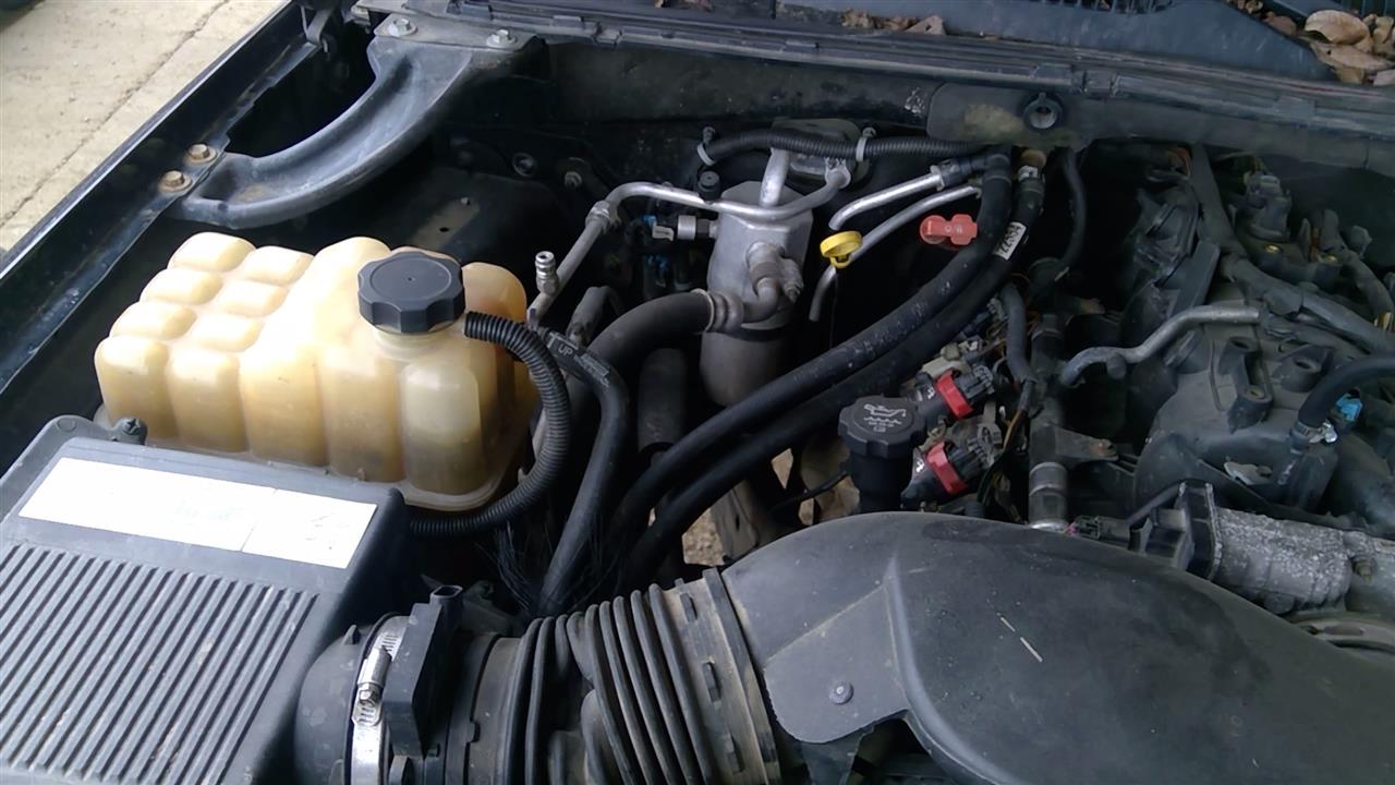 https://f005.backblazeb2.com/file/img-partshotlines-com/Inventory/EX941/Vehicle/6842_04.jpg