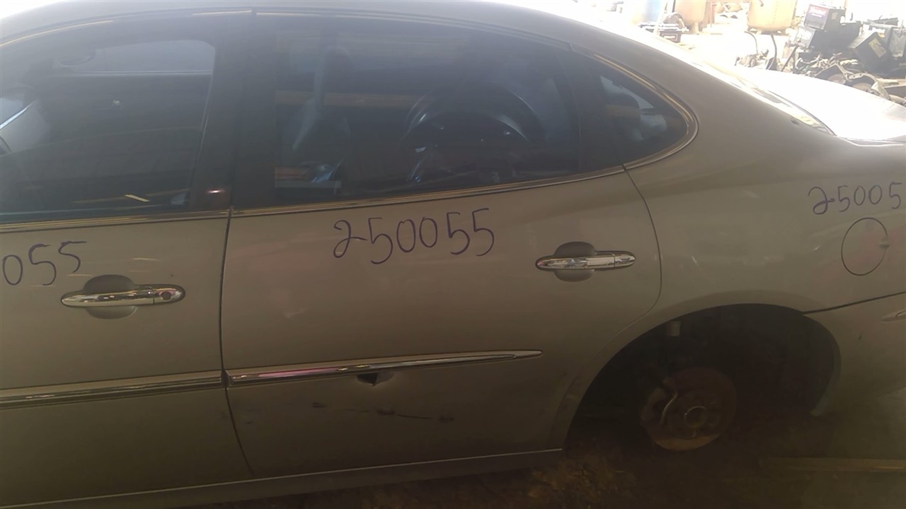 https://f005.backblazeb2.com/file/img-partshotlines-com/Inventory/EX941/Vehicle/6907_07.jpg