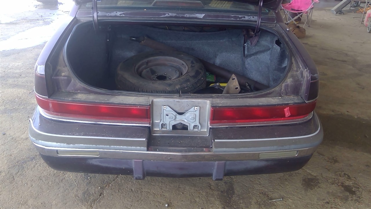 https://f005.backblazeb2.com/file/img-partshotlines-com/Inventory/EX941/Vehicle/6914_07.jpg