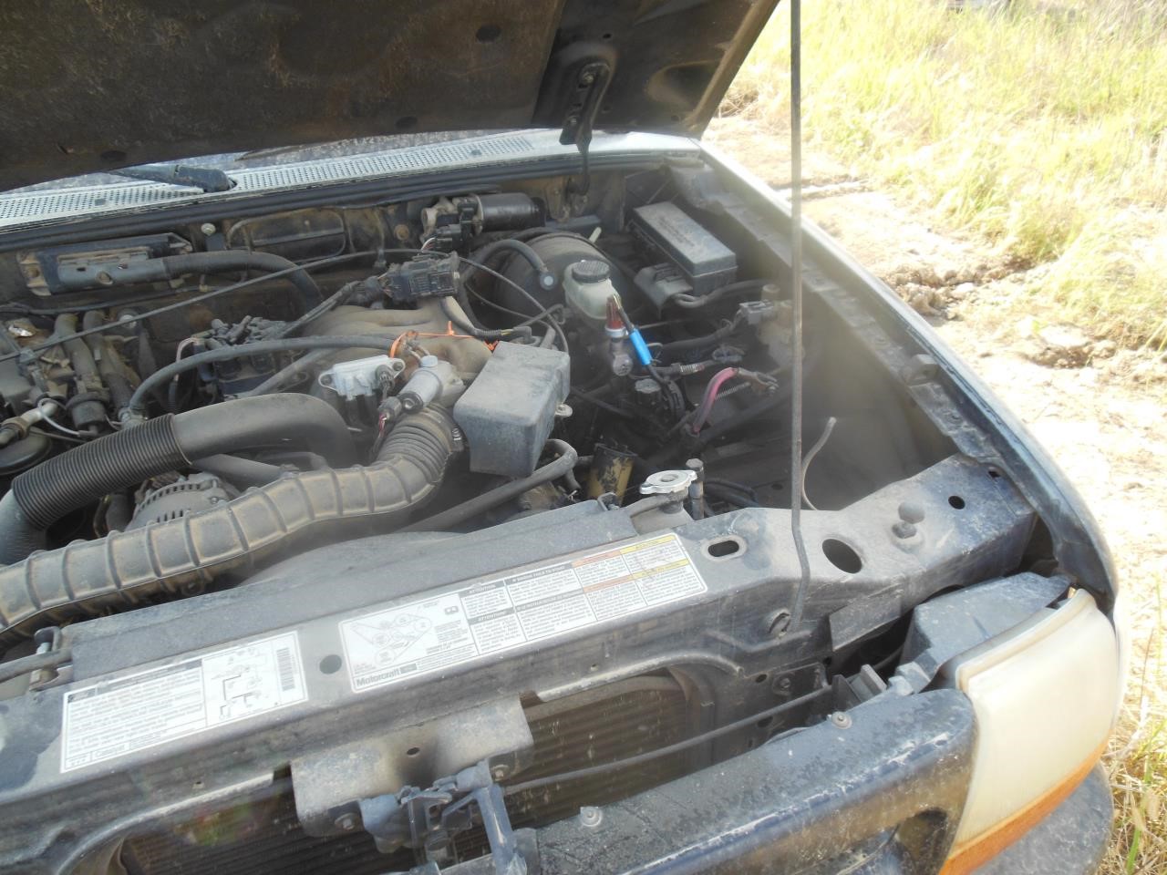 https://f005.backblazeb2.com/file/img-partshotlines-com/Inventory/EX941/Vehicle/6917_03.jpg
