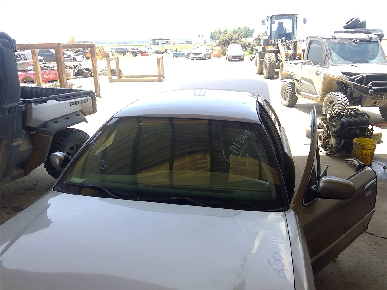 https://f005.backblazeb2.com/file/img-partshotlines-com/Inventory/EX941/Vehicle/6935_06.jpg