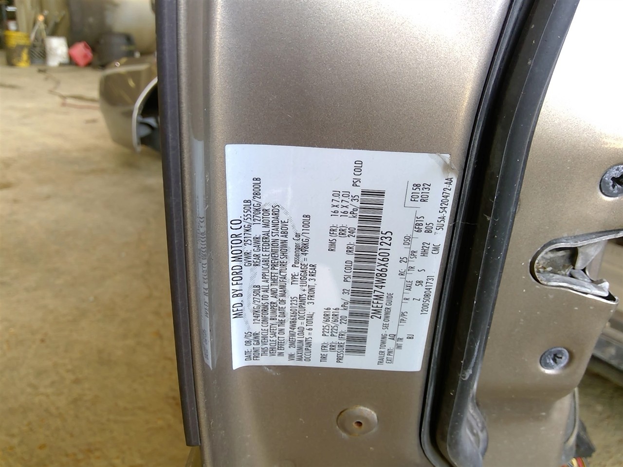 https://f005.backblazeb2.com/file/img-partshotlines-com/Inventory/EX941/Vehicle/6935_11.jpg