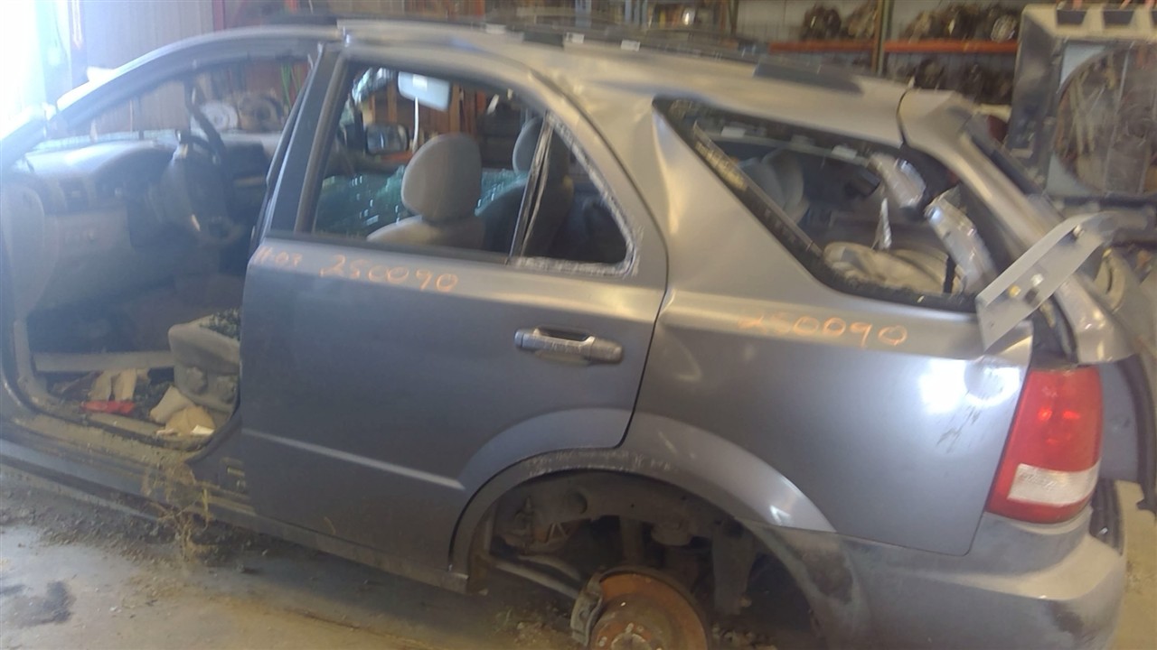 https://f005.backblazeb2.com/file/img-partshotlines-com/Inventory/EX941/Vehicle/6951_11.jpg