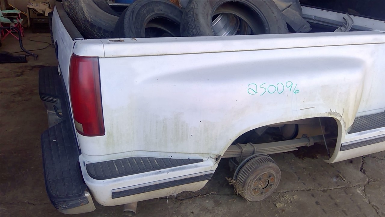 https://f005.backblazeb2.com/file/img-partshotlines-com/Inventory/EX941/Vehicle/6957_06.jpg